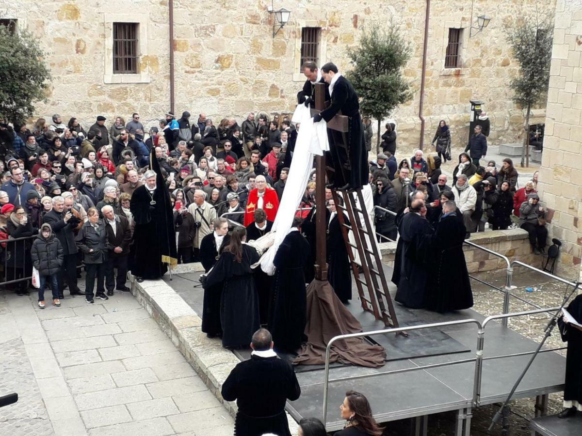 Casa Santa Maria La Nueva Con Aire Acondicionado Lejlighed Zamora Eksteriør billede