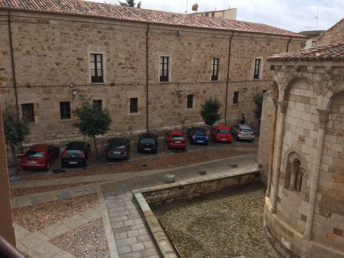 Casa Santa Maria La Nueva Con Aire Acondicionado Lejlighed Zamora Eksteriør billede